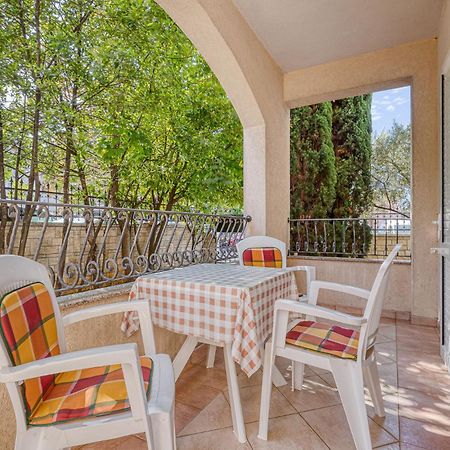 House Laura 200M From The Beach And The Center Apartment Poreč Exterior foto