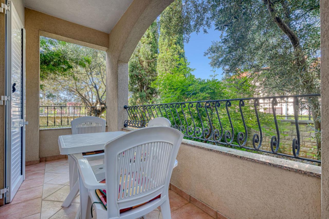House Laura 200M From The Beach And The Center Apartment Poreč Exterior foto